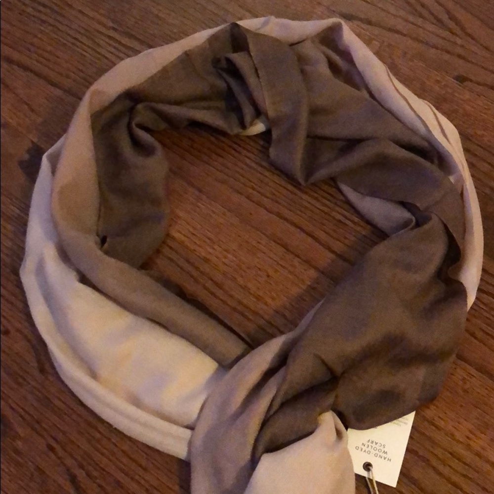 Ombré scarf